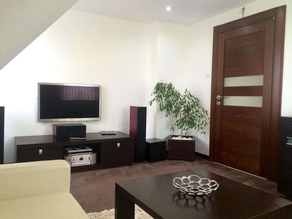 Apartment A'La Karol シフィノウイシチェ エクステリア 写真